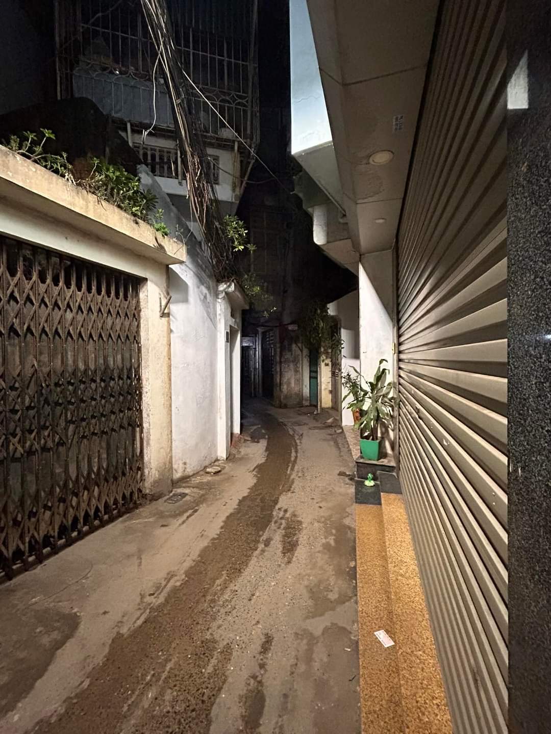 BÁN NHÀ KIM MÃ-QUẬN BA ĐÌNH-DT55M2×2T-MT5.8M-GIÁ 11.6TỶ-MẶT NGÕ THÔNG-OTO ĐỖ CỬA-KINH DOANH