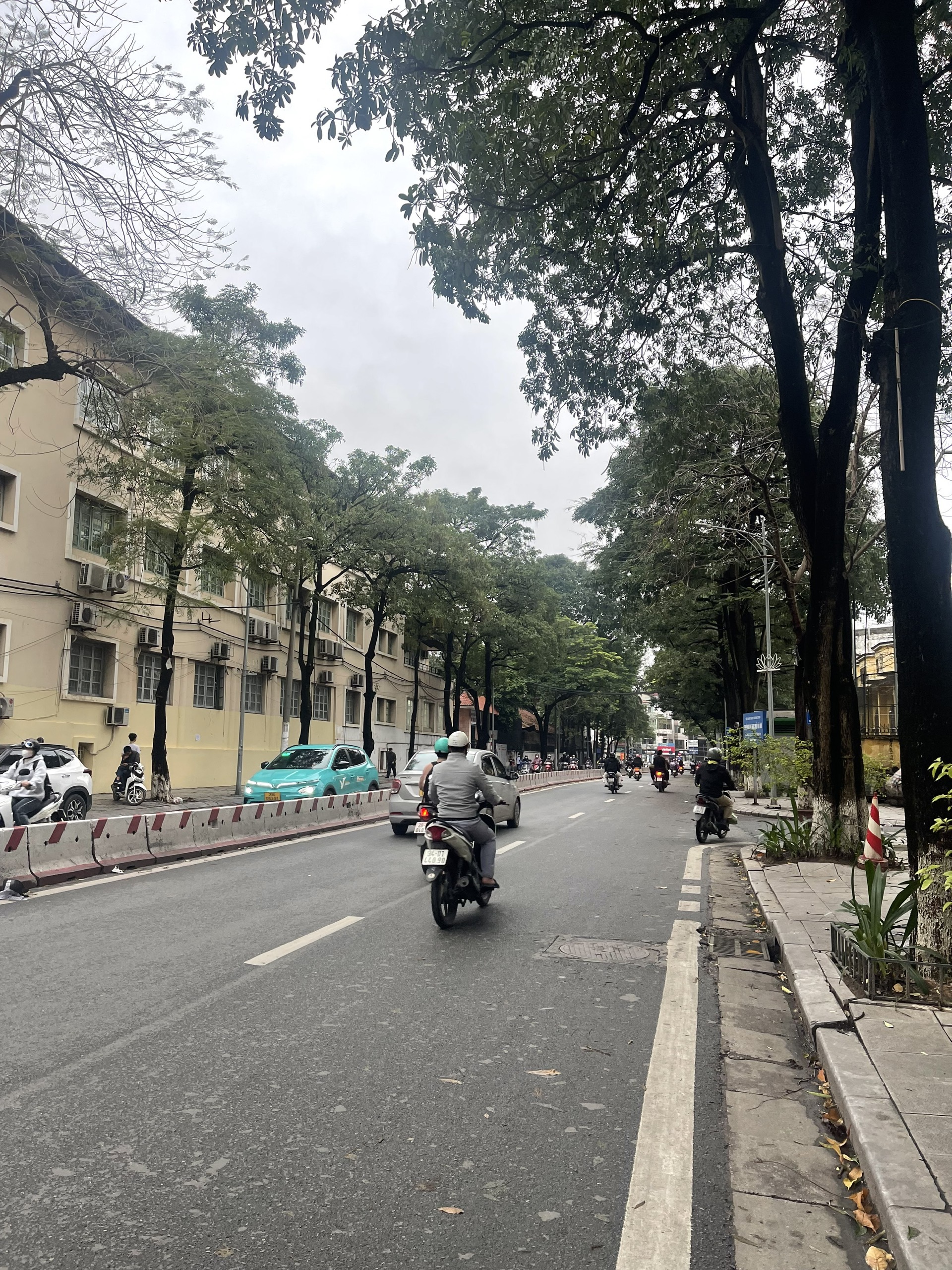 (SIÊU HIẾM) Bán tòa nhà phố LÊ THANH NGHỊ - Hai Bà Trưng, Ô TÔ, THÔNG SỐ VÀNG, 70m2 x 8 tầng, 27 tỷ