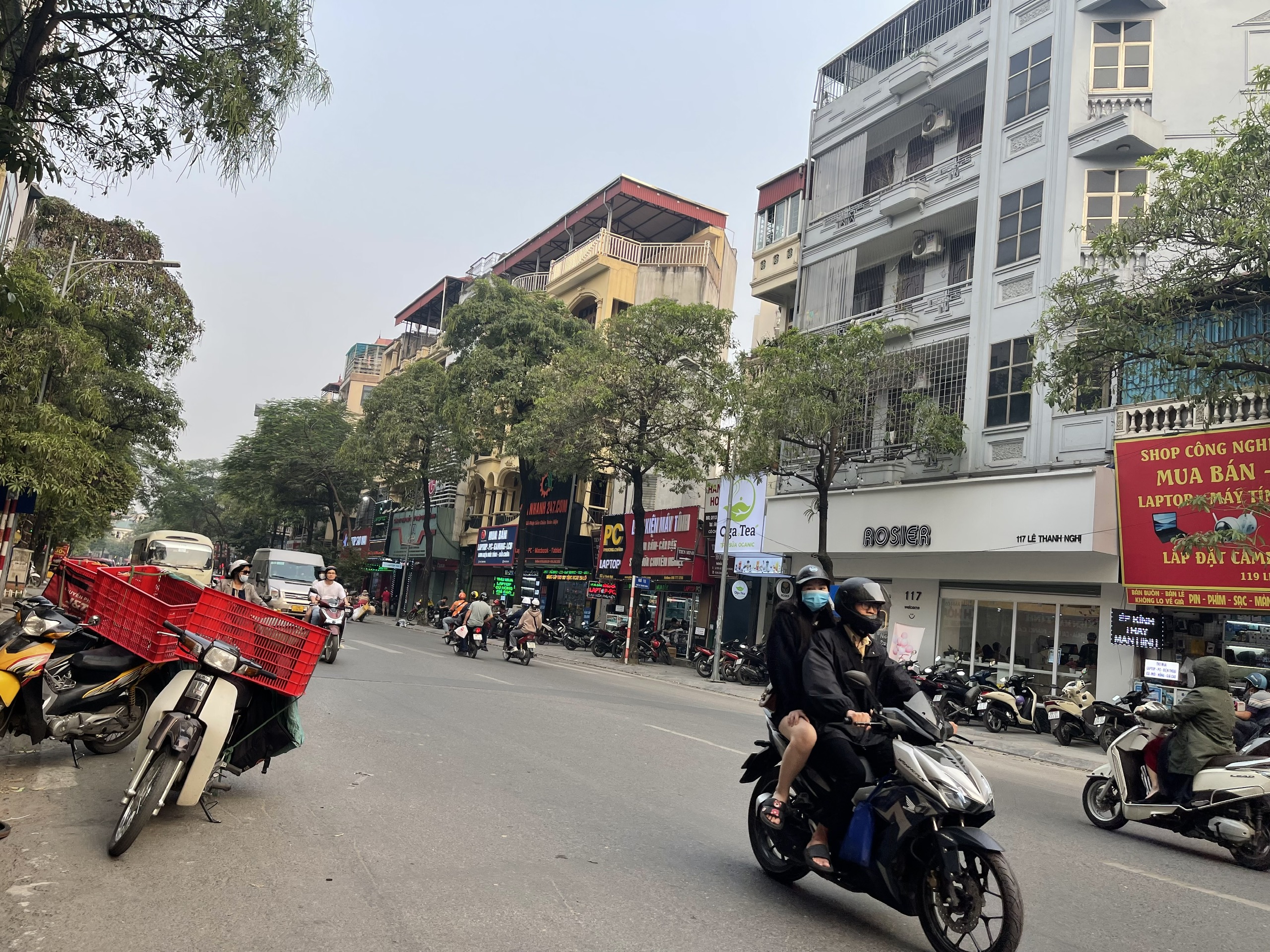 Bán chung cư mini phố LÊ THANH NGHỊ, GẦN PHỐ, 600tr/năm, 81m2 x 6 tầng, mặt tiền rộng, 12.6 tỷ