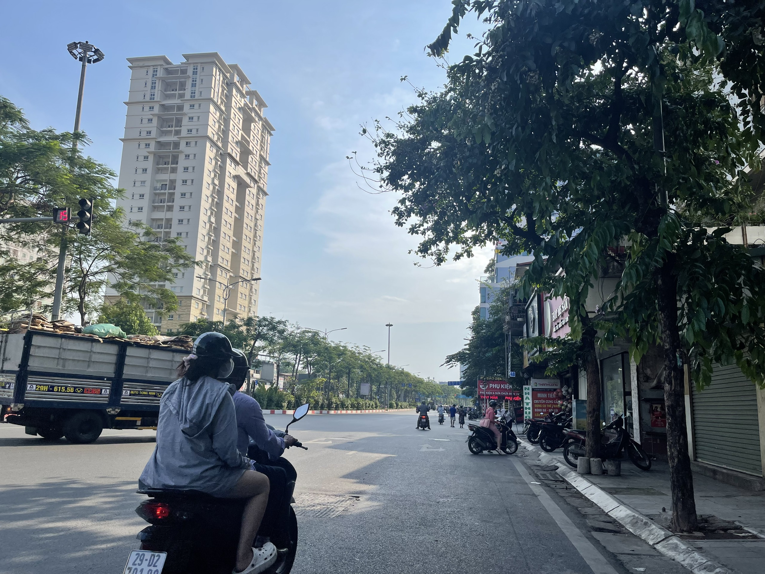 Bán nhà BIỆT THỰ SÂN VƯỜN phố Trần Khát Chân - Hai Bà Trưng, Ô TÔ, 126m2, mặt tiền rộng, 22 tỷ