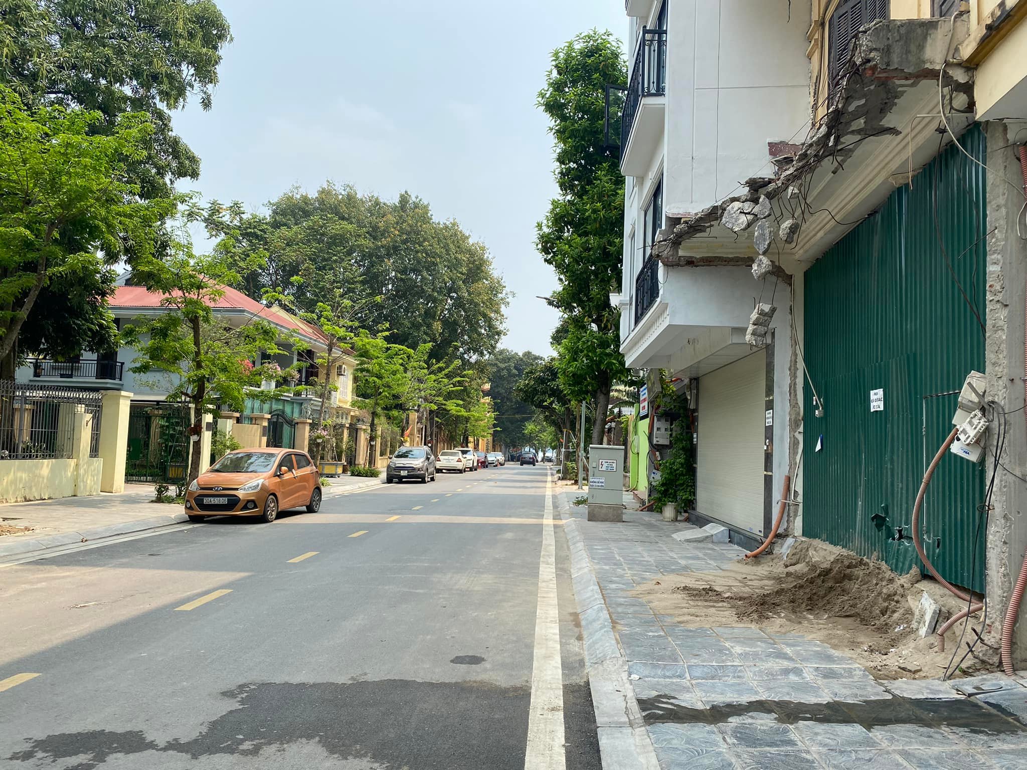 Giảm 2 tỷ Bán NHANH nhà phố Võng Thị - Tây Hồ, view Hồ, 7.2 tỷ/năm, 106m2 x 7 tầng thang máy, 31 tỷ