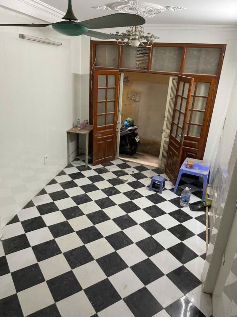 HIẾM ĐẶNG VĂN NGỮ - ĐỐNG ĐA - Ở NGAY- AN SINH ĐỈNH - GẦN HỒ ~ 3 TỶ