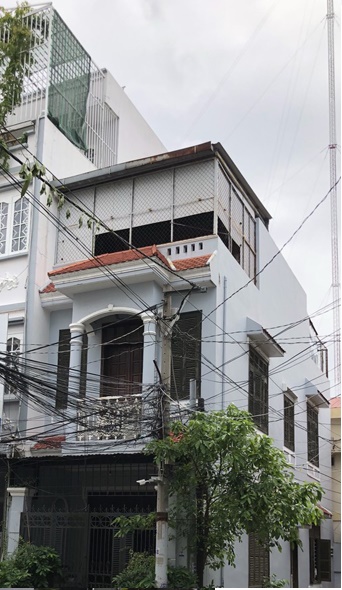 Nhà đẹp hẻm CMT8, 4x12 m, 2 lầu full nội thất, giá 12 triệu