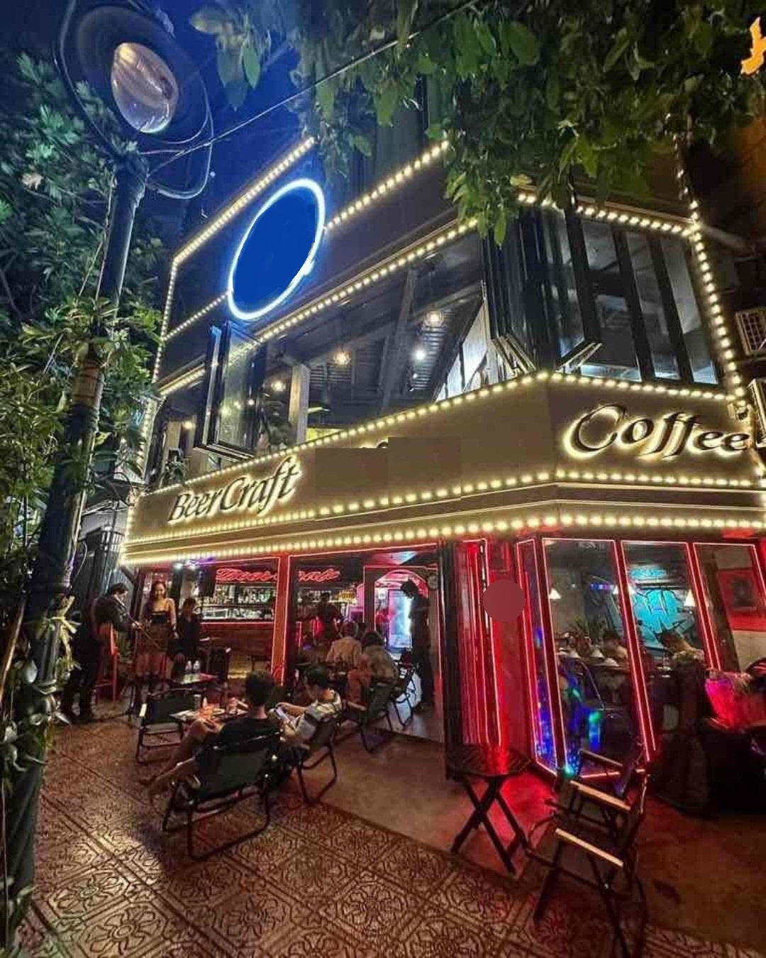 Nhà góc 2 MT Trường Sa, 10x7m, 4 tầng suốt