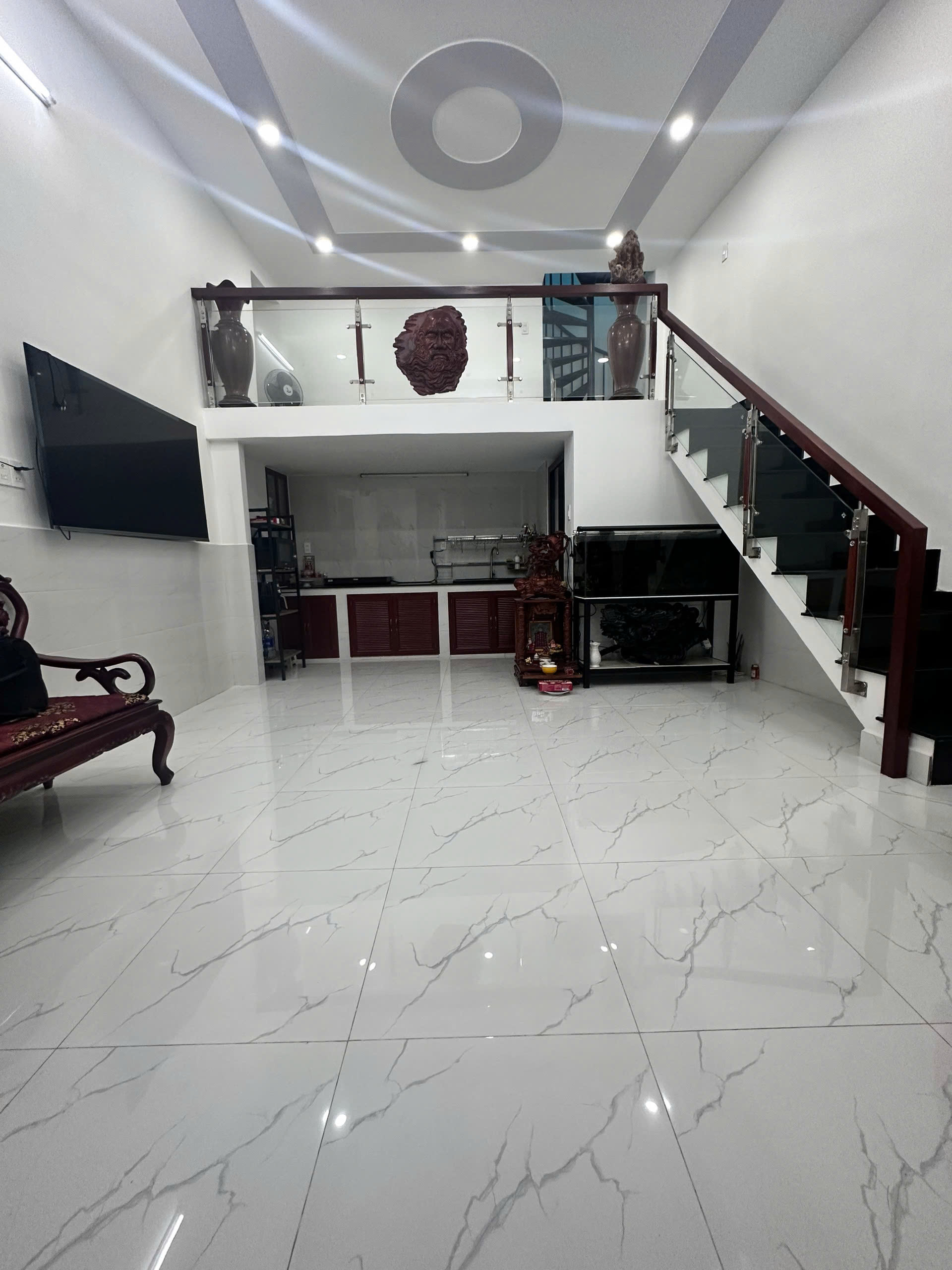 Nhà Hẻm xe hơi Lê Văn Sỹ, 4x8m, full nội thất