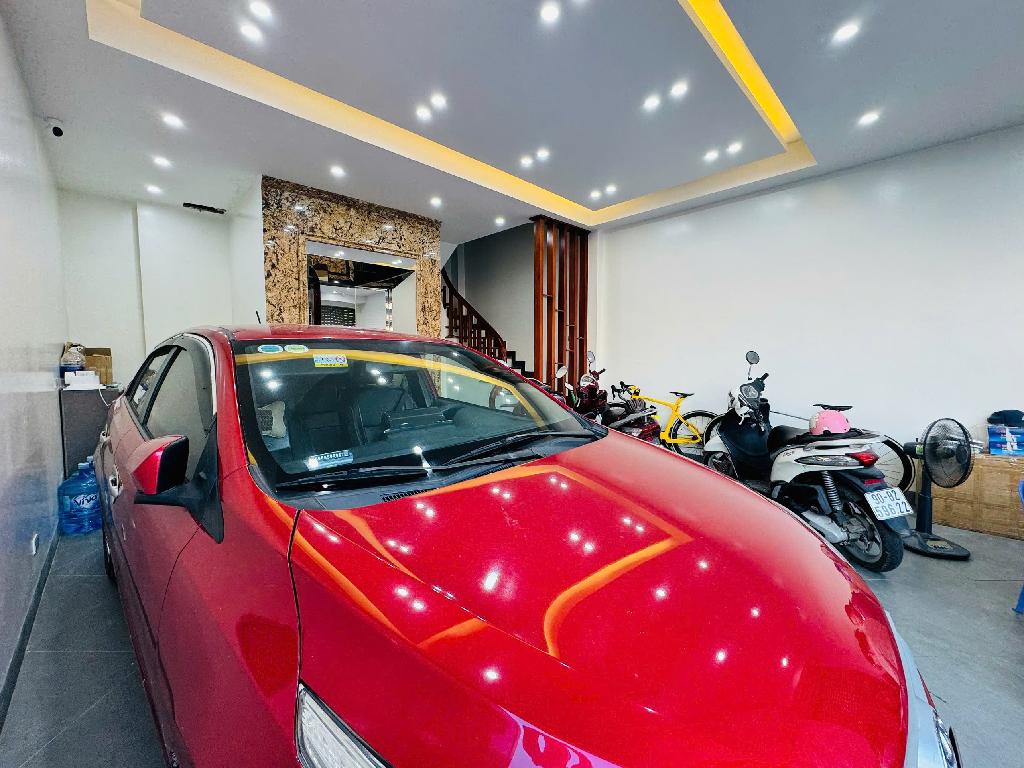 BÁN NHÀ NGUYỄN VĂN CỪ 63M2, 6 TẦNG, THANG MÁY, Ô TÔ VÀO NHÀ, NGÕ THÔNG RA ĐƯỜNG HỒNG TIẾN