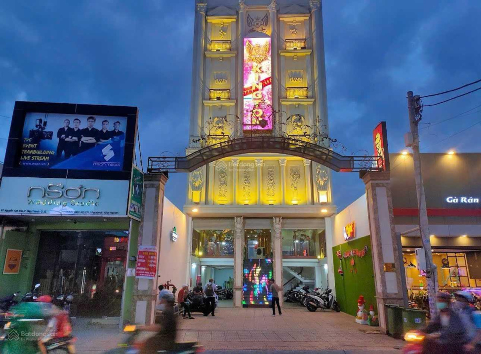 Bán tòa nhà 7 tầng 9x25m mặt tiền Nguyễn Ảnh Thủ đoạn đẹp nhất, HĐ thuê 170tr/th