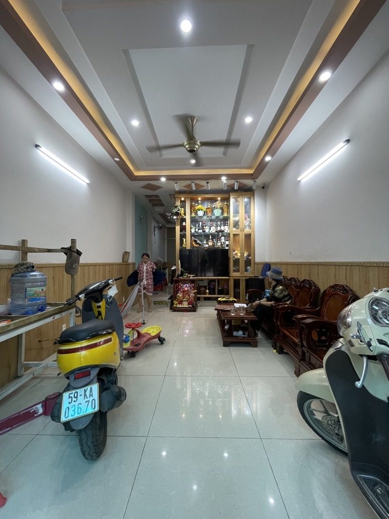 NHÀ 1/ĐƯỜNG SỐ 11 - CẠNH AEON TÂN PHÚ - HẺM 6M - 3 TẦNG 3PN - 64M2 - GIÁ 5.8 TỶ