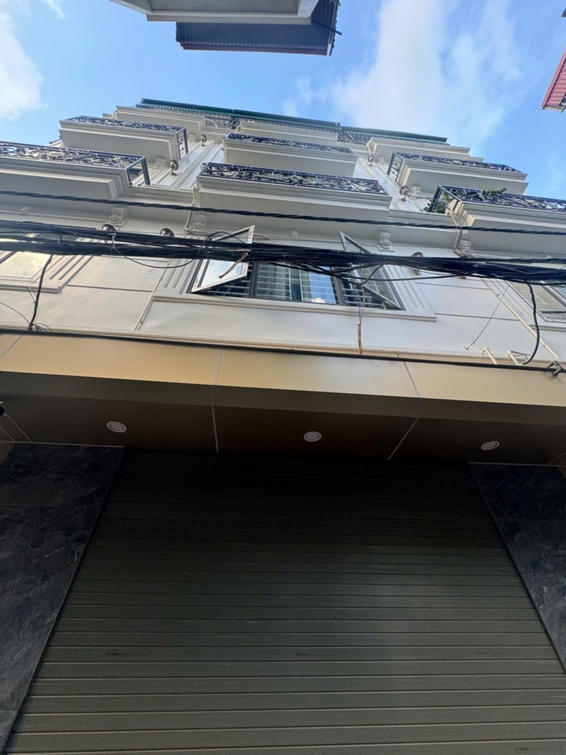 SĐCC BÁN GẤP NHÀ - DÀNH CHO ĐẦU TƯ, TÌM NHÀ MẶT NGÕ LĨNH NAM Ô TÔ 5 tạ, KINH DOANH. 32M 5T Chỉ hơn 4 Tỷ