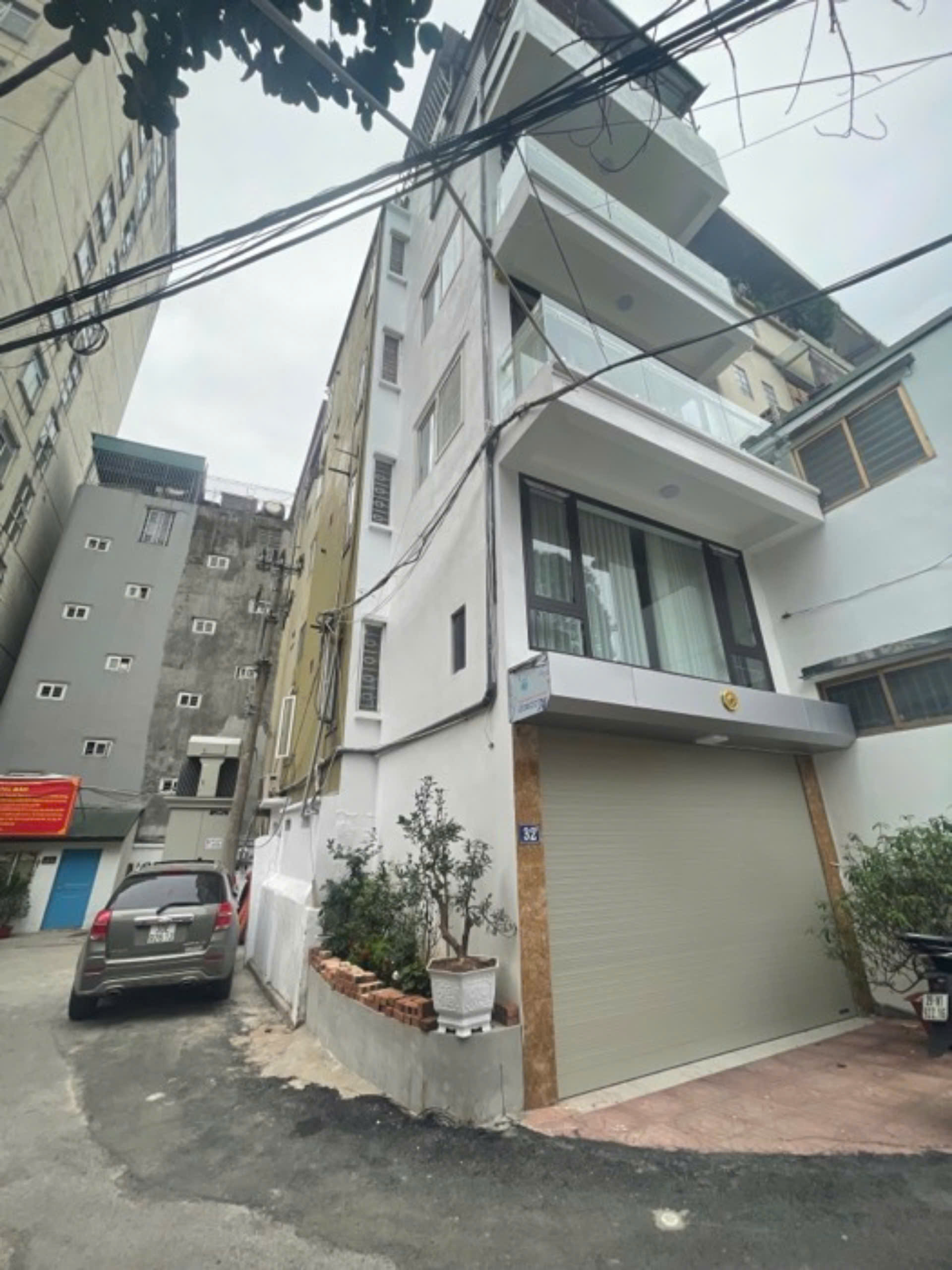 CƠ HỘI ! CHÍNH CHỦ ĐANG BÁN NHÀ phân lô vỉa hè Vĩnh Hưng,q. Hoàng Mai. DT 42m 5T Ô tô tránh, Gara. Chỉ 8 tỷ 14