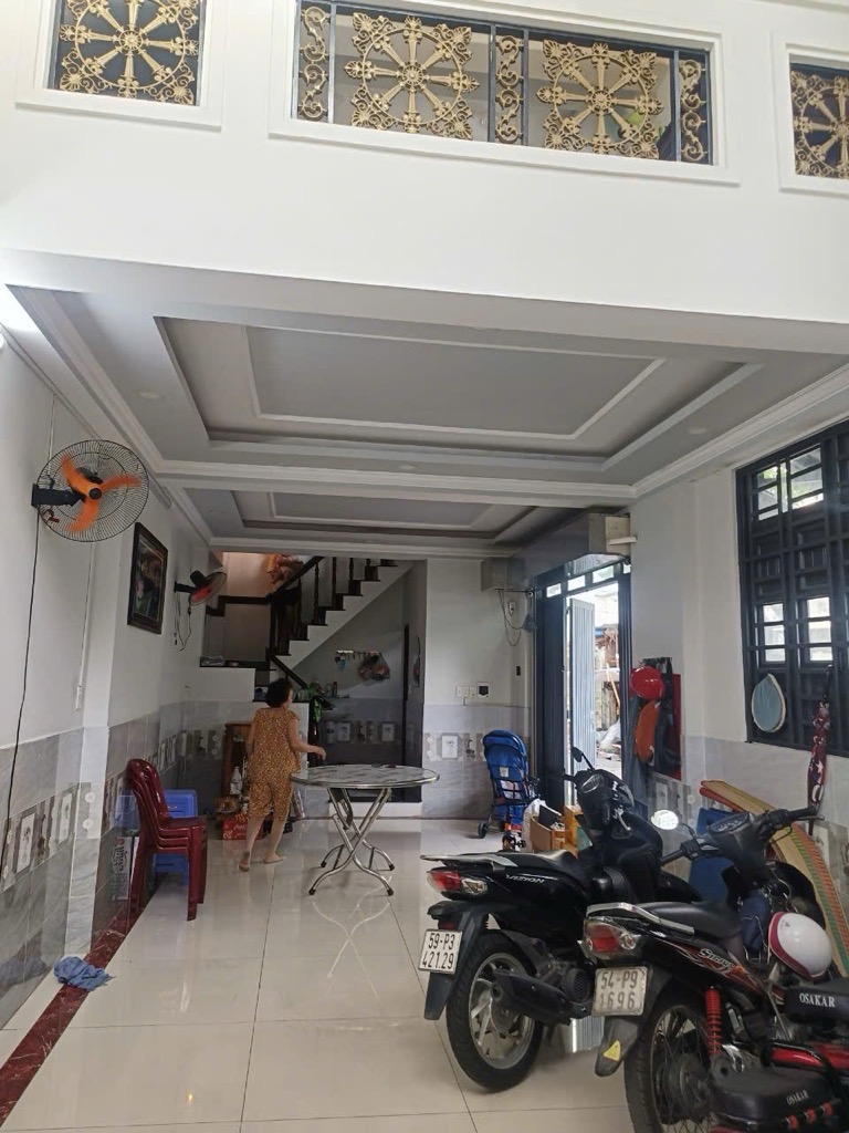 SIÊU PHẨM MT CỰC THOÁNG SÁT CHỢ GÒ XOÀI - BÌNH TÂN 5 TẦNG - HƠN 5 TỶ