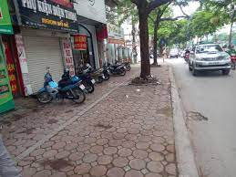 Bán nhà mặt ngõ ô tô tránh cách phố Vũ Tông Phan 20m SĐCC