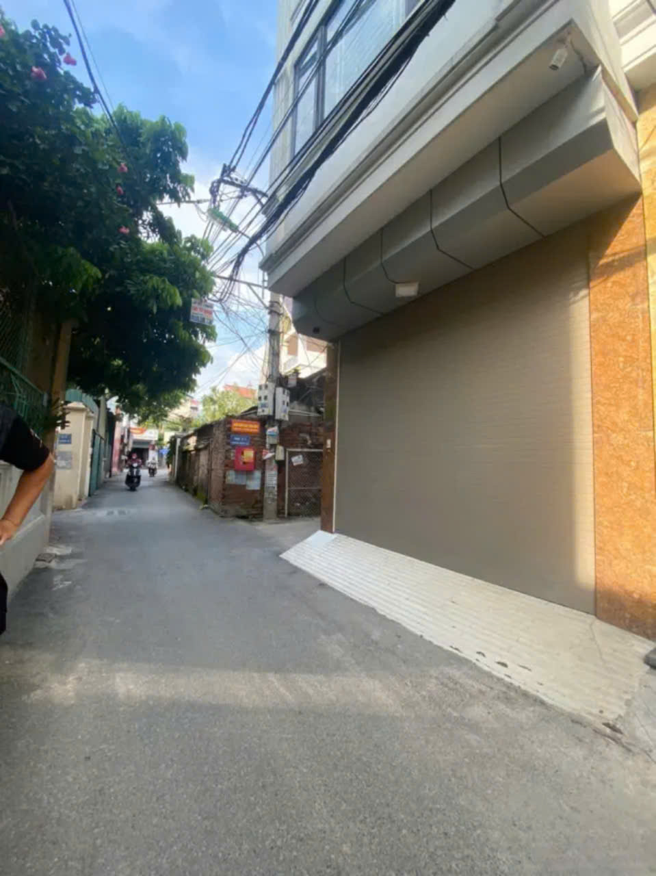 BÁN GẤP-CĂN NHÀ- NGHĨA LỘ-YÊN NGHĨA-HÀ ĐÔNG-DT 40m2 x3 TẦNG