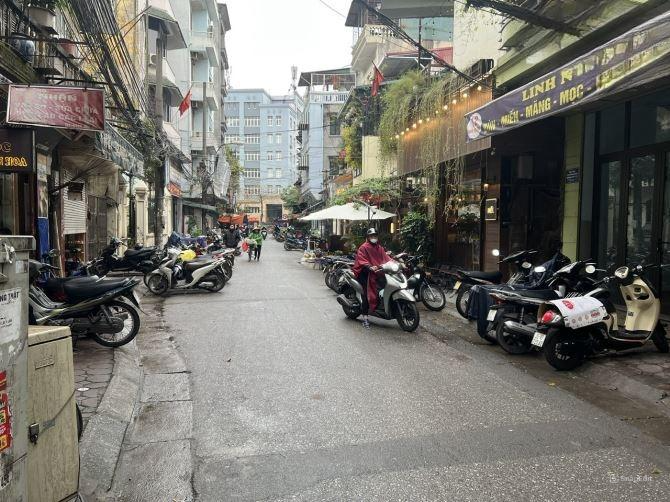 Nguyễn Thái Học Nhà Đẹp Kinh Doanh 55M2 5 Tầng 13.5 Tỷ DT 30Tr/th Gần ÔTÔ Thoáng Sáng