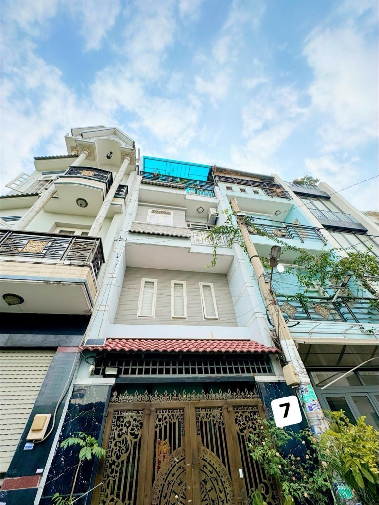 GIẢM 400TR -CÒN 6.4 Tỷ - LÊ VĂN QUỚI - NHÀ ĐẸP 4 TẦNG - 65M2 - SỔ NỞ HẬU NGANG LỚN HƠN 5M - HẺM XE TẢI 6M THẲNG 1TRỤC