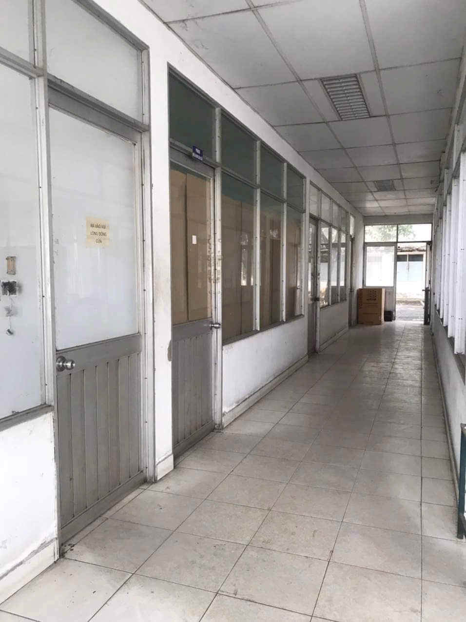 Cho thuê xưởng kcn Đồng An 1 Bình Hòa Thuận AN.Tổng diện tích đất: 10.000 m2.Diện tích nhà xưởng: 7.600 m2.Giấy tờ pháp