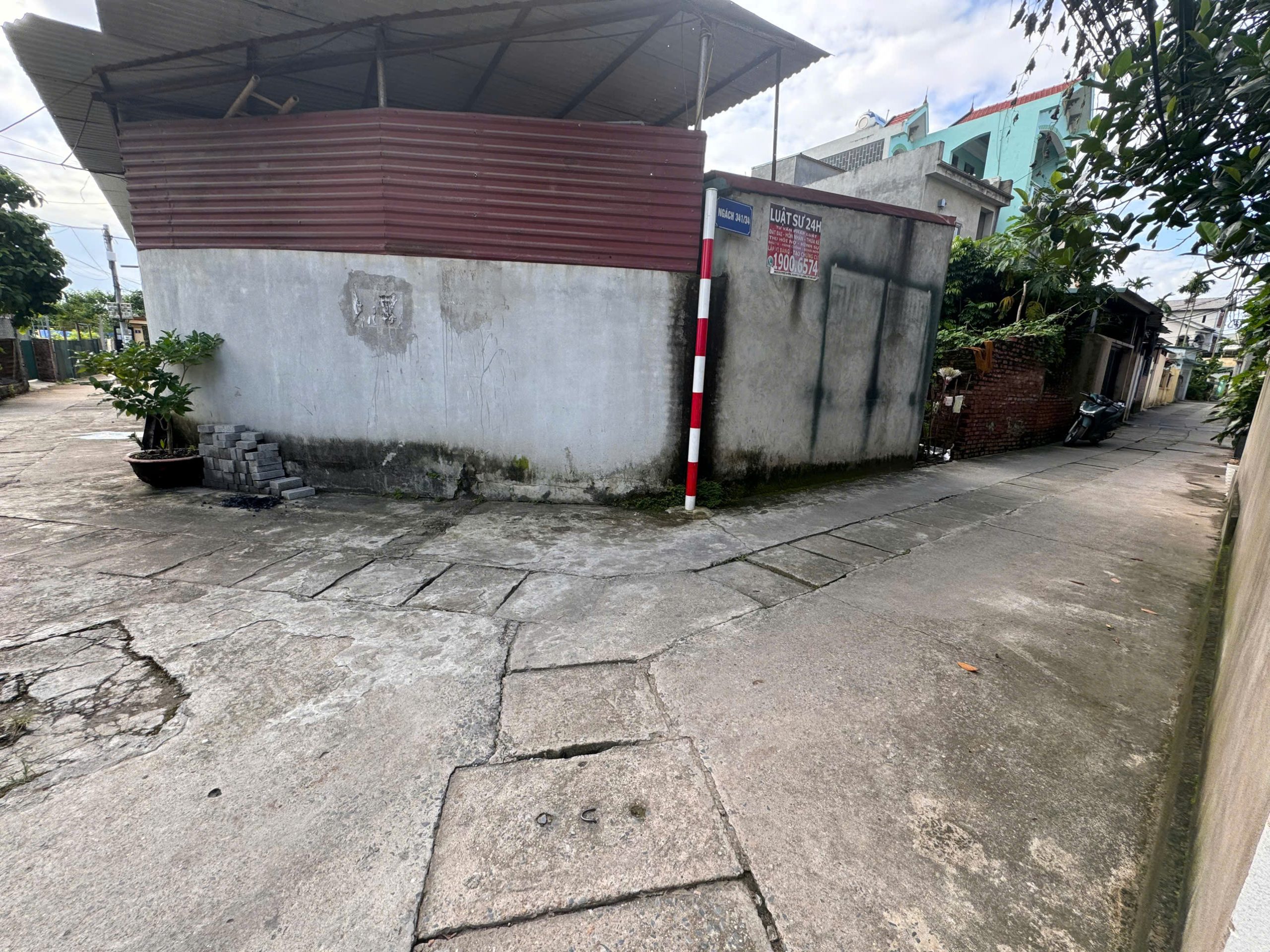 Bán nhà chợ Kiêu Kỵ Gia Lâm, đường 4m, giá 3,3 tỷ