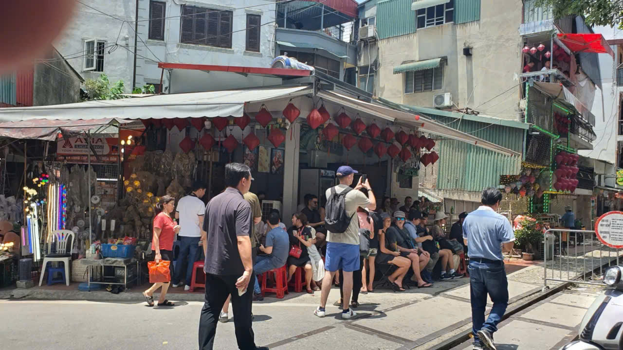 cần bán Nhà đẹp nhất nhì khu phố Trần Phú, ,Ba Đình , HN