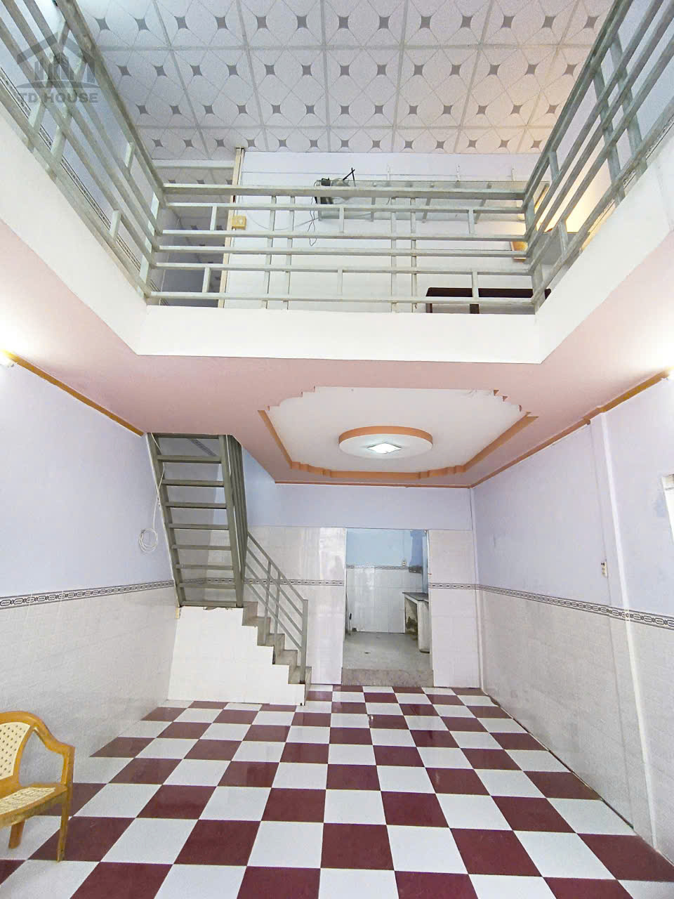 173Cho thuê nhà 2 PN . Hẻm 548 đường 3/2 gần bv Da Liễu, Hưng Lợi, Ninh Kiều GIÁ CHỈ: 4 triệu/tháng