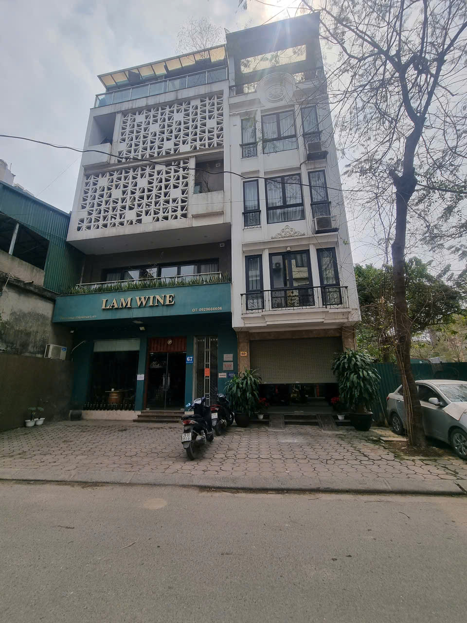 Bán Nhà Mặt Phố Đội Cấn vỉa hè rộng mặt tiền thoáng Kinh Doanh Đỉnh