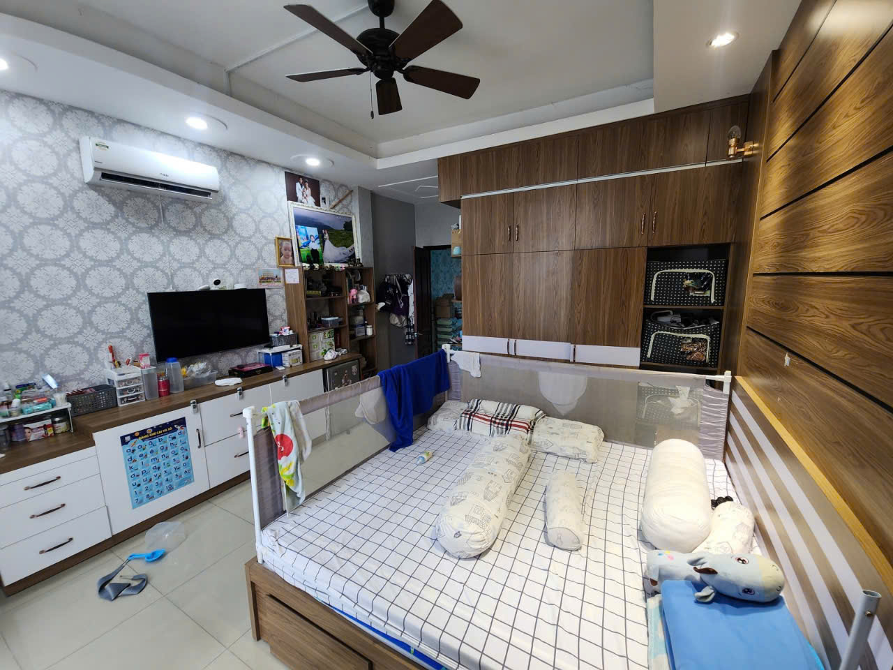 Bán nhà riêng Huỳnh Tấn Phát 74m2 5pn 4 tầng HXH phường Tân Thuận Tây quận 7