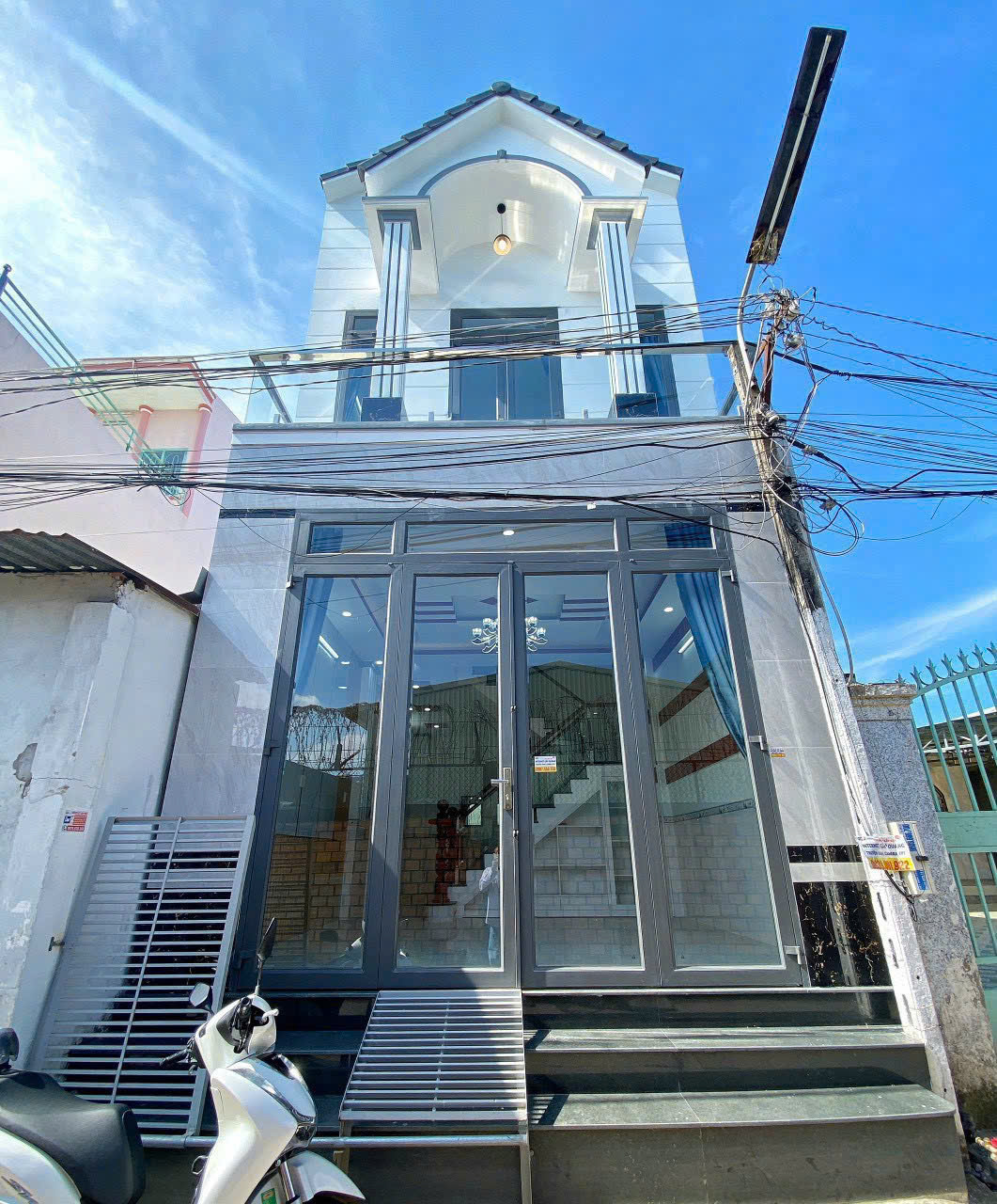 073BÁN NHÀ TRỆT LẦU MỚI .TRỤC CHÍNH HẺM 290 ĐƯỜNG CMT8 , CÁCH CHỢ AN THỚI 40M P.BÙI HỮU NGHĨA Q.BÌNH THUỶ