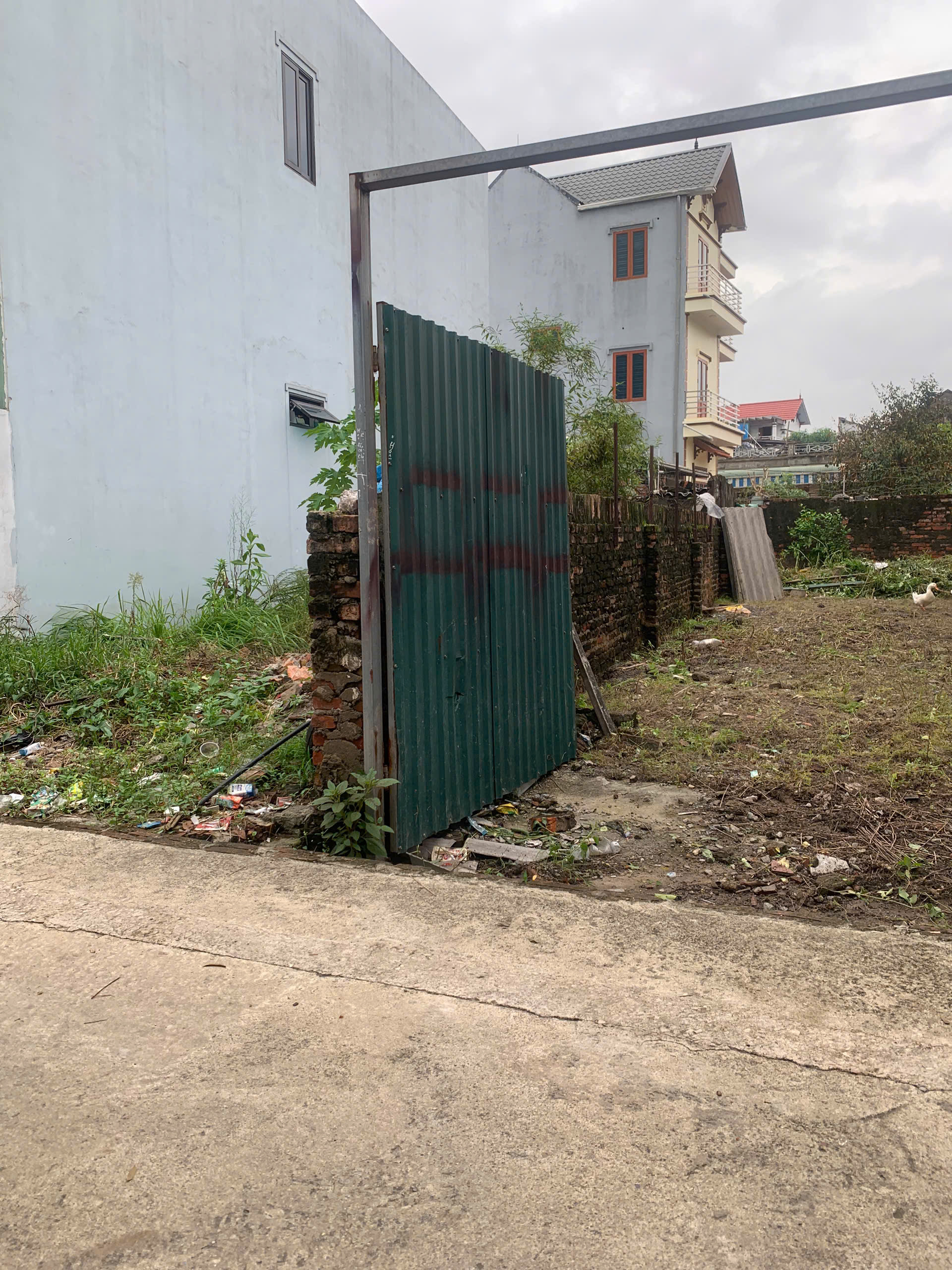 chủ gửi bán 60m phú nghĩa sát khu công nghiệp đường ô tô đỗ cửa