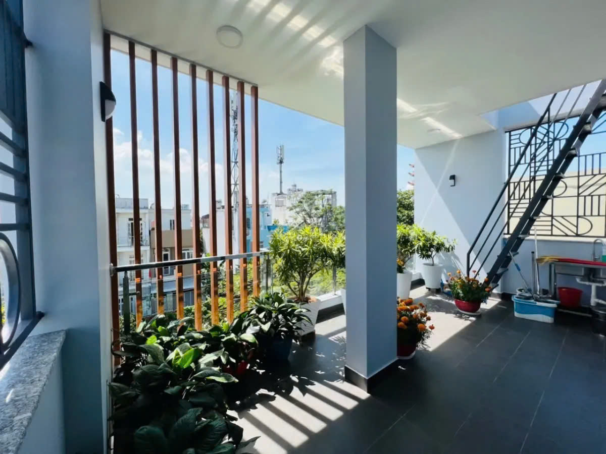 Bán Gấp Nhà SHR 2 Lầu 1 Trệt Lê Đình Quản, Phường Cát Lái, Thủ Đức – View Landmark 81 Tuyệt Đẹp