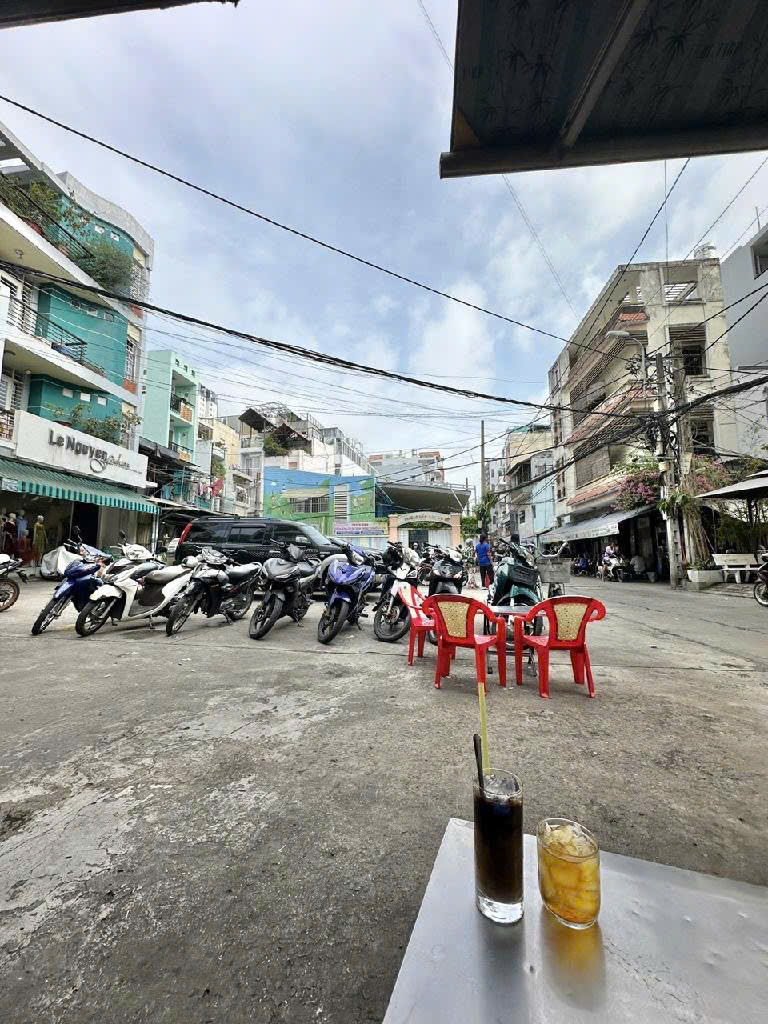 CHỦ NGỘP BANK CẦN BÁN GẤP!!! MT ĐƯỜNG 10M BA THÁNG HAI KINH DOANH NGÀY ĐÊM - VỊ TRÍ ĐÌNH CÓ DÒNG TIÊN -