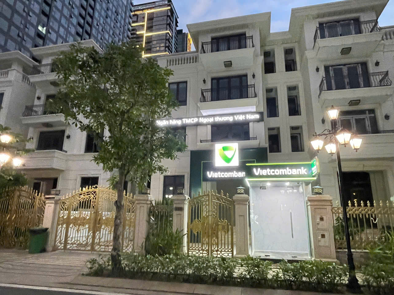 BÁN BIÊTH THỰ VICTORIA BASON BÊN NGHÉ Q1