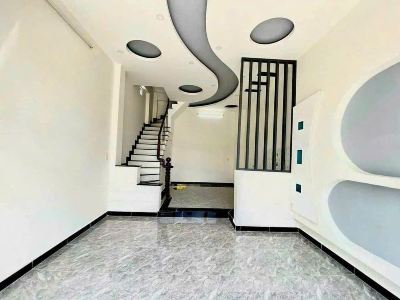 192CHO THUÊ Nhà Trệt 2 lầu 4 PN . Đường Nguyễn Văn Trỗi, P.Xuân Khánh, Ninh Kiều, TPCT GIÁ CHỈ: 7,5 triệu/