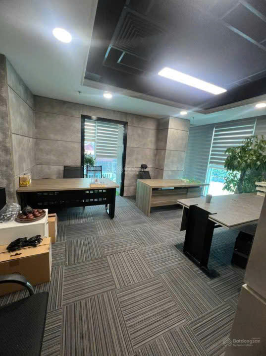 CHÍNH CHỦ BÁN 870m2 sàn thương mại tại CẦU GIẤY, giá chào bán ra 62-63triệu/m2, thời hạn còn 46 năm, cam kết thuê lại