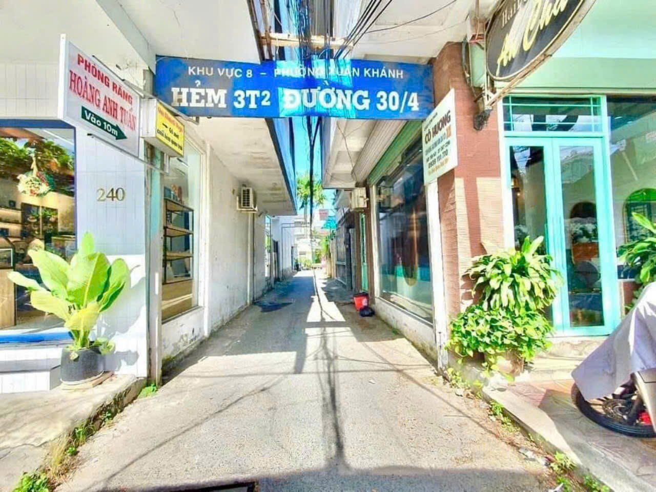 196CHO THUÊ Nhà trệt lửng 3 phòng ngủ. Hẻm Đường 30/4 - Xuân Khánh- Cần Thơ GIÁ CHỈ: 5 triệu/ tháng