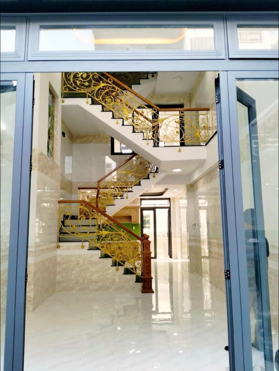 SIÊU PHẨM NHÀ ĐẸP - 5 TẦNG MỚI TINH - NGAY TỈNH LỘ 10 - BÌNH TÂN - 62M2 - SỔ ĐẸP VUÔNG VỨC - HOÀN CÔNG ĐỦ - VÀO Ở NGAY