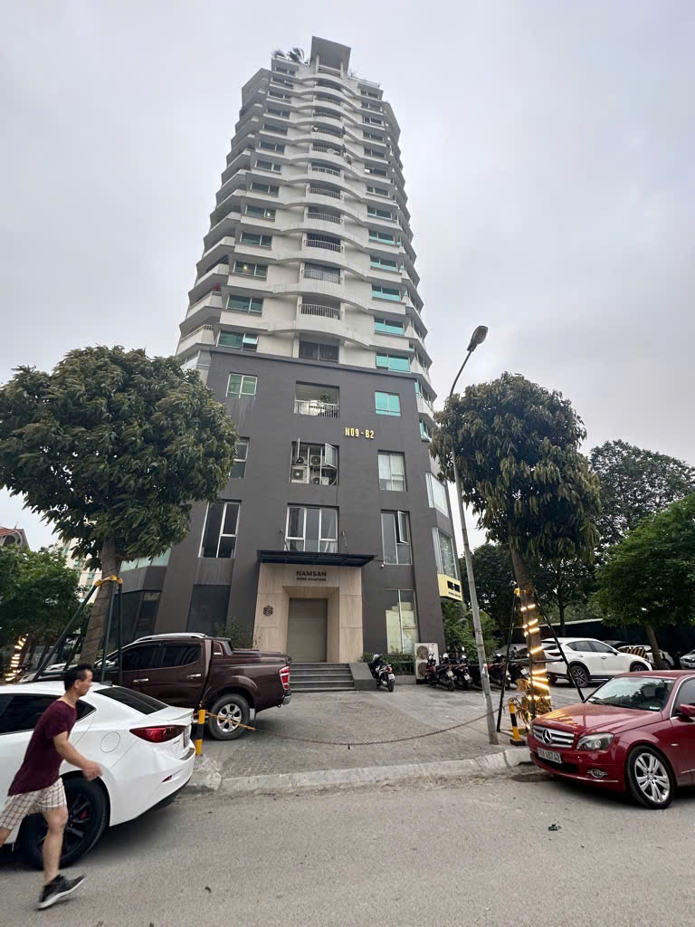 PHỐ THÀNH THÁI 52M2 MT4 GIÁ 12.5 TỶ , OTO, KINH DOANH, VỈA HÈ