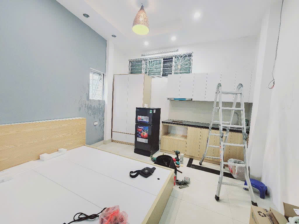 MUA BÁN NHÀ TRẦN CUNG. DÒNG TIỀN 45TR/ THÁNG. DT62m X 5 TẦNG. GIÁ 7.3 TỶ.