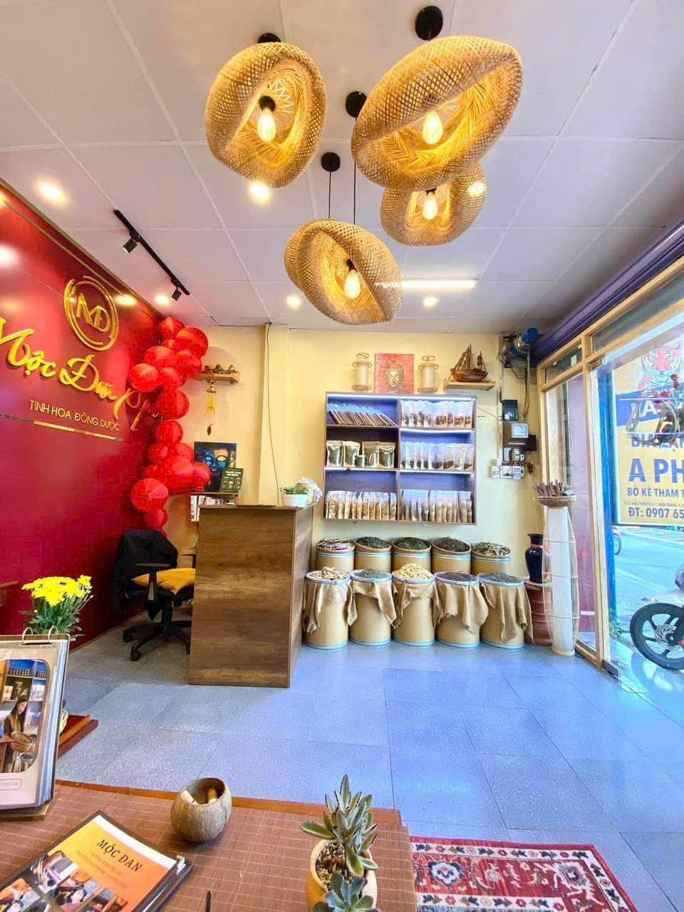 211 CHO THUÊ Nhà trệt lầu . Mặt tiền đường Mạc Thiên Tích, P. Xuân Khánh, QNK GIÁ CHỈ: 10 triệu/ tháng