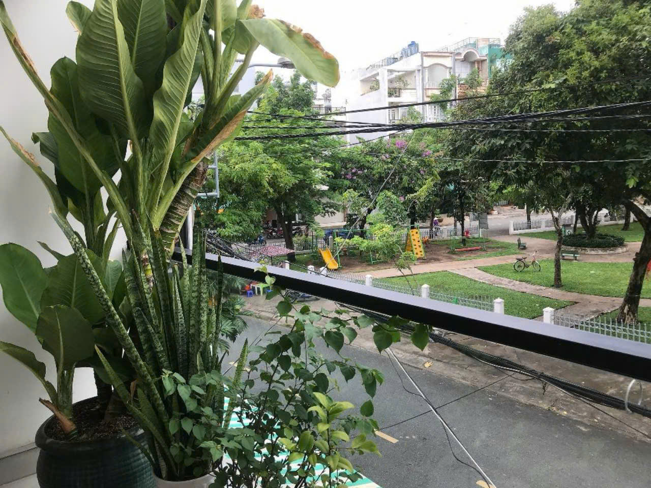 MẶT TIỀN NỘI BỘ KHU ĐẲNG CẤP BÀ HOM Q6 - ĐỐI DIỆN CÔNG VIÊN THOÁNG MÁT - ĐƯỜNG NHỰA 16M CHỦ NHÀ TẶNG TOÀN BỘ NỘI THẤT.,