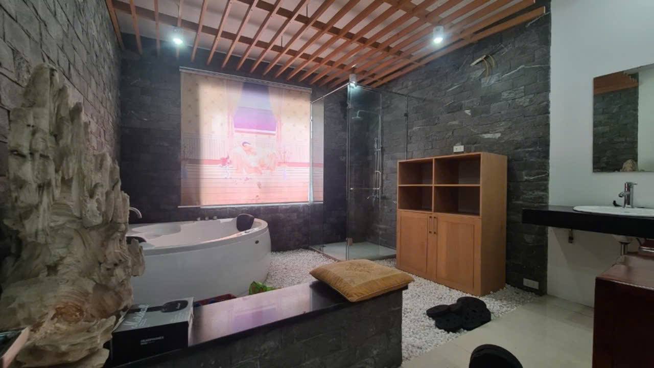 SIÊU HIẾM LẠC TRUNG, Ô TÔ TRÁNH CỰC GẦN, NHÀ ĐẸP, LO GÓC THOÁNG SÁNG, 55M x 5T, NHỈNH 7 TỶ 0901753139