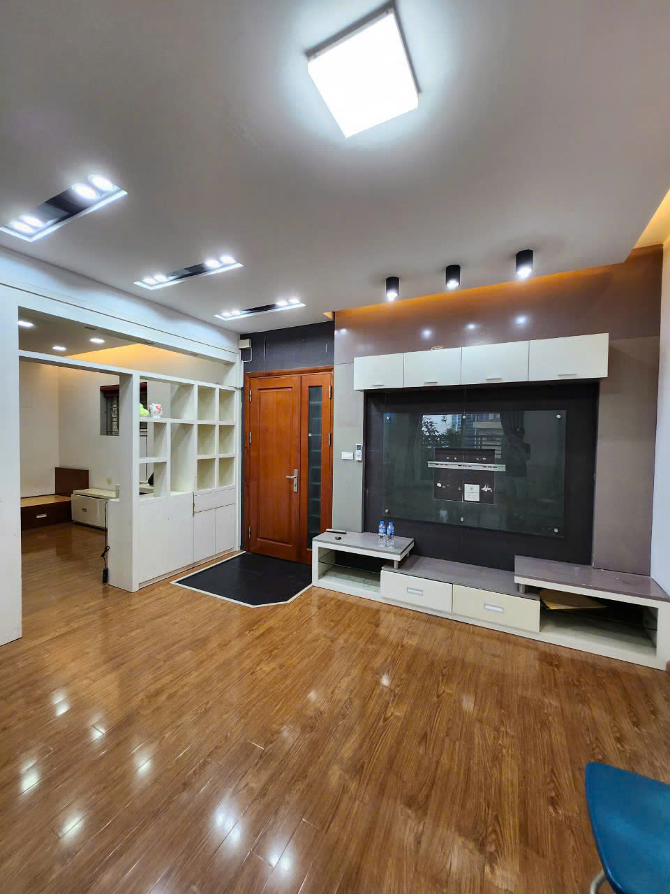 Cần bán căn hộ Tòa CT2A - Mặt đường Lê Đức Thọ, 93m2, 3 ngủ, ful đồ nội thất, nhiều tiện ích.