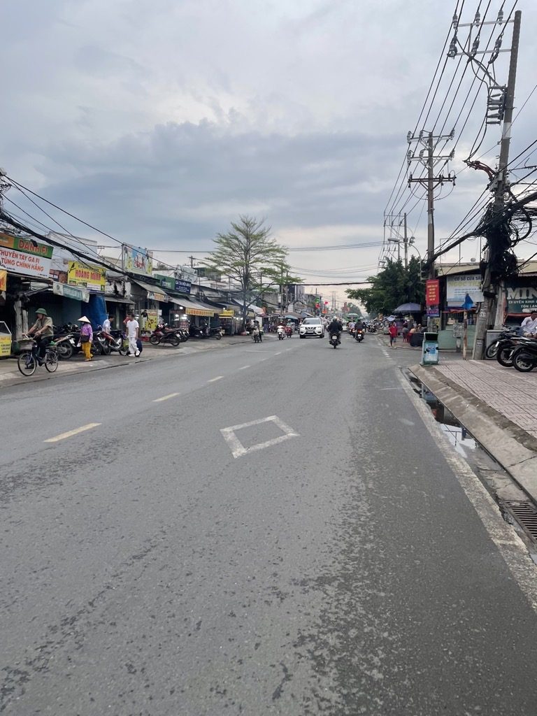 Bán Đất Tặng Nhà Hồ Học Lãm, Phường An Lạc, Bình Tân. DT 89m2 x 1 tầng (4.2 x 22). Giá 4.1 tỷ TL.