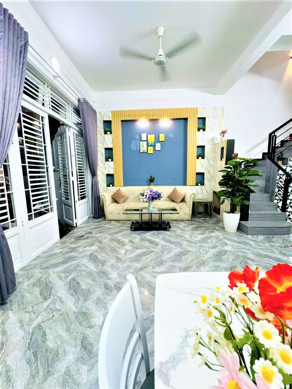 Bán nhà Ngô Gia Tự ,Quận 10 dt: 5.8*7 chỉ 5.6 tỷ.