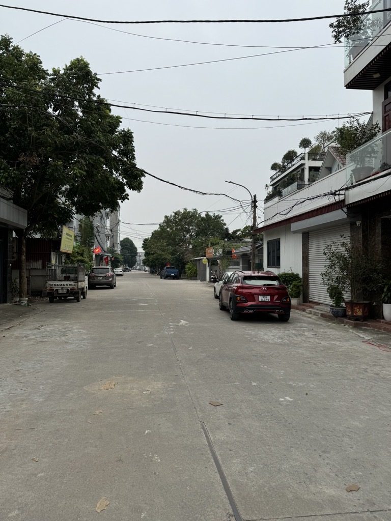 Siêu rẻ ! Bán đất Cao Lỗ, Uy Nỗ 64m x 6m gần oto, trung tâm chỉ 3 tỷ 1 TL. LH: 0936123469