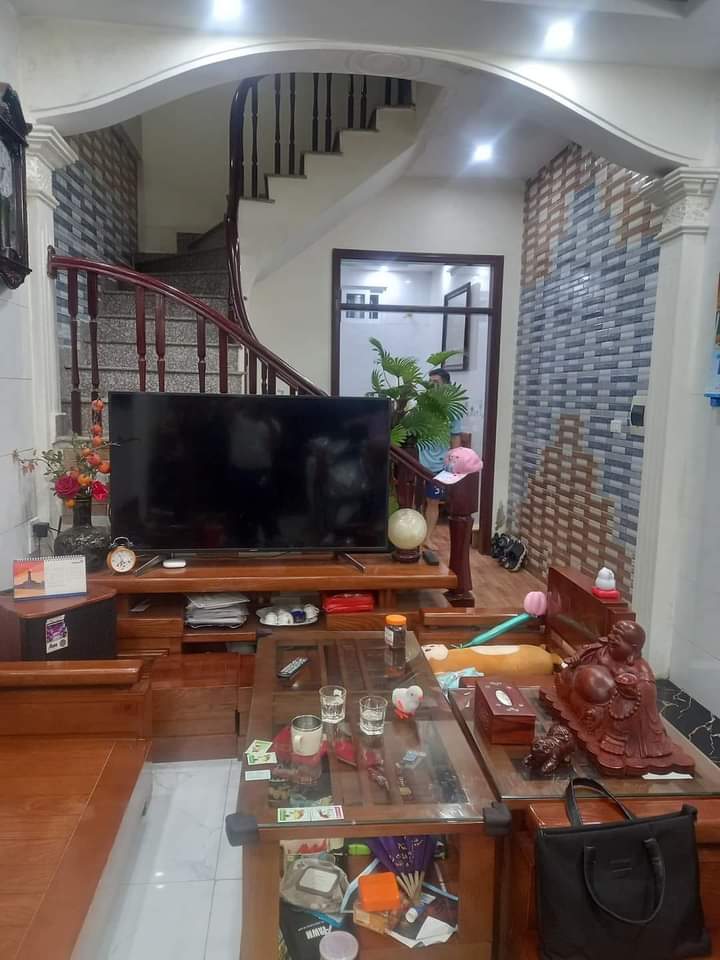 Cần Bán Nhà Ô Tô Vào, Gần Phố Tại Phường Định Công, Hoàng Mai