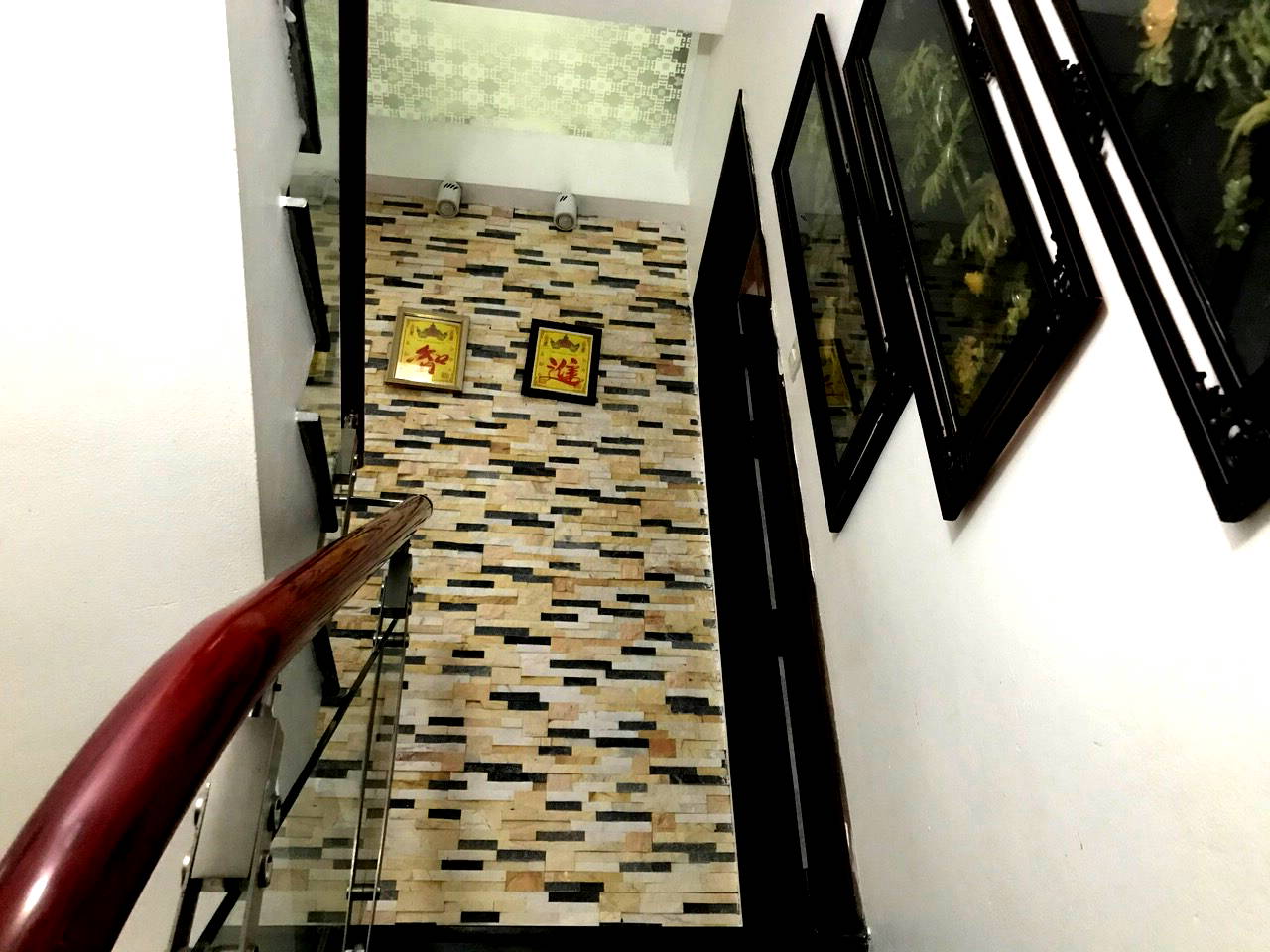 NHÀ NGÕ 325 KIM NGƯU - GẦN PHỐ - NGÕ RỘNG Ô TÔ ĐỖ - NHÀ ĐẸP MỚI - 43M2 - 5TẦNG - 7.85TỶ