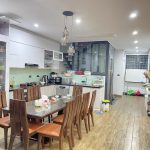 120m2