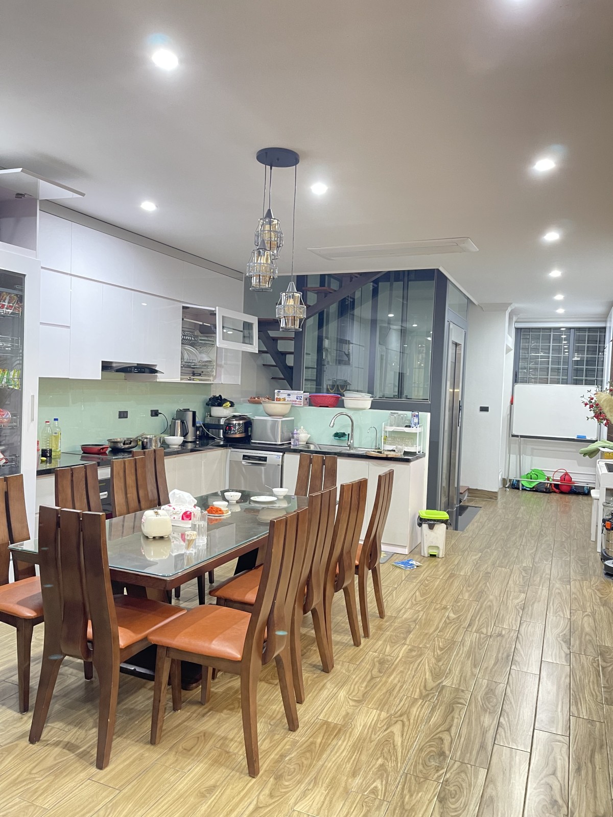 120m2