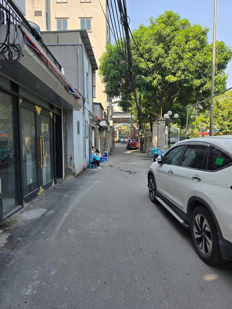 BÁN NHÀ PHẠM VĂN ĐỒNG THÔNG XUÂN ĐỈNH, 37M2 - 5 TẦNG, VỊ TRÍ KINH DOANH, MẶT NGÕ TO, Ô TÔ TRÁNH, NGAY MẶT PHỐ LỚN