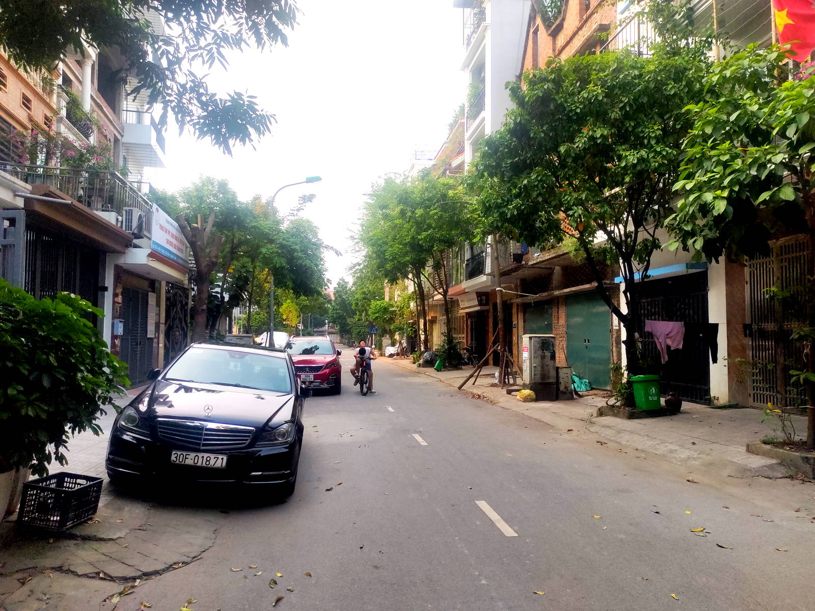 Cần bán gấp LK Tổng cục 5 Yên Xá, Tân Triều, Thanh Trì, Thanh Trì DT 69m2, 4 tầng, MT4.7, giá 17,5 tỷ