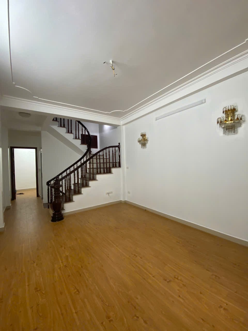 Hãy tự mình kiểm tra! căn nhà 39m2, 4 tầng tại ngõ Gia Quất Long Biên giá chỉ 6,2 tỷ